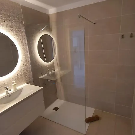 Slow Boat Experience Callao Salvaje