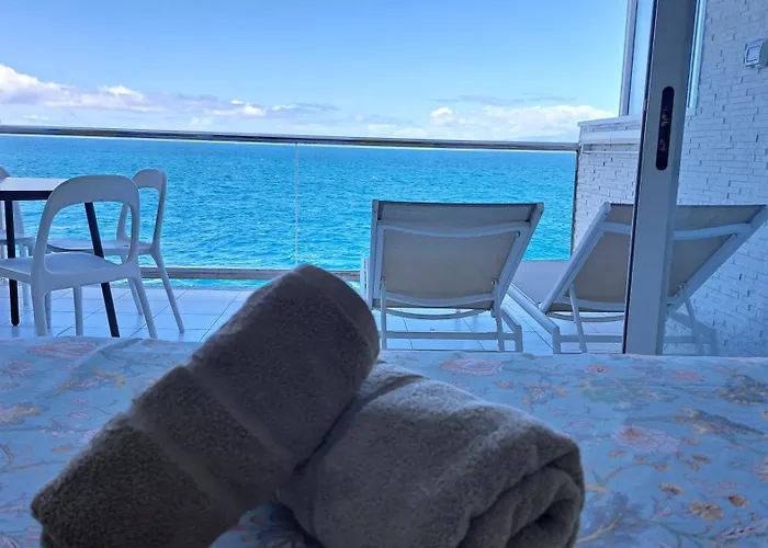 Slow Boat Experience Apartment *